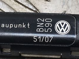 Volkswagen Tiguan Wzmacniacz anteny 5N0035552C