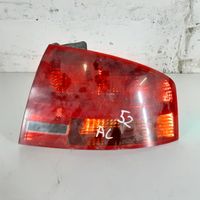 Audi A4 S4 B7 8E 8H Lampa tylna 8E5945096