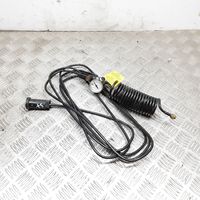 Volkswagen Touareg I Air suspension compressor 