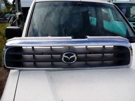 Mazda BT-50 Etupuskurin alempi jäähdytinsäleikkö 