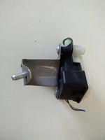 Toyota Avensis T250 Stellmotor Tankdeckel Tankklappe 0199-AZT250FD