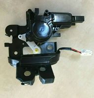 Mazda 3 I Blocco/chiusura/serratura del portellone posteriore/bagagliaio BN8V56820A