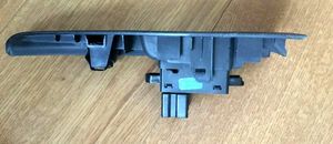 Nissan Note (E11) Electric window control switch 25411ED00A