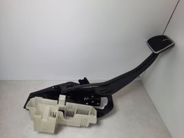 BMW X5 G05 Brake pedal 687427903