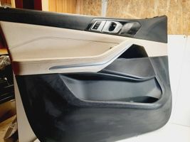 BMW X5 G05 Rivestimento del pannello della portiera anteriore 11706112