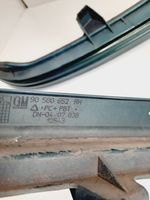 Opel Zafira A Listwa pod lampę przednią 90580651LH