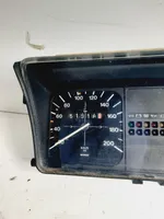 Volkswagen Golf I Tachimetro (quadro strumenti) 