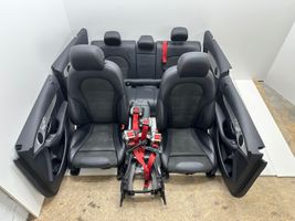 Mercedes-Benz GLC X253 C253 Set interni 