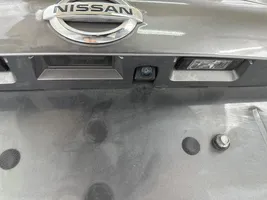 Nissan Qashqai Tylna klapa bagażnika 