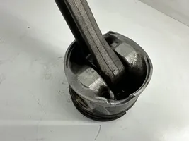 Audi A7 S7 4G Piston with connecting rod CRT