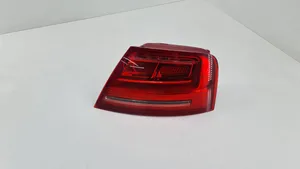 Audi A8 S8 D4 4H Lampa tylna 4H0945096