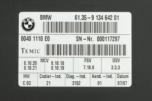 BMW 7 E65 E66 Sėdynės valdymo blokas 9134642