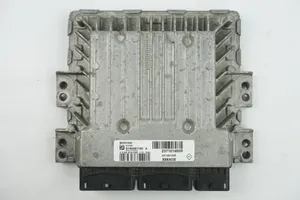 Renault Clio III Calculateur moteur ECU 237101480R