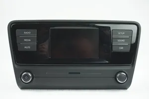 Skoda Octavia Mk3 (5E) Panel / Radioodtwarzacz CD/DVD/GPS 5E0035867C