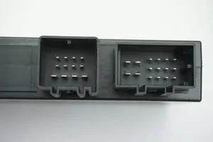Audi A4 S4 B8 8K Module de contrôle crochet de remorque 300001506653