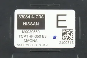 Nissan Navara D23 Vaihdelaatikon ohjainlaite/moduuli 330844JC0A