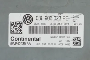 Volkswagen Caddy Centralina/modulo del motore 03L906023PE