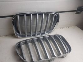 BMW 5 G30 G31 Atrapa chłodnicy / Grill 10627110