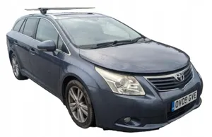 Toyota Avensis T270 Puskuri 