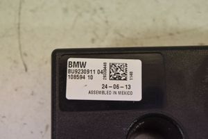 BMW 1 F20 F21 Pystyantennivahvistin BU9230911