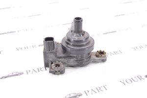 Lexus RX 330 - 350 - 400H Pompe de circulation d'eau G904048080