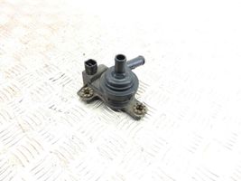 Lexus RX 330 - 350 - 400H Vesipumppu G904048080