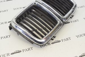 BMW 7 E32 Grille de calandre avant 1908697