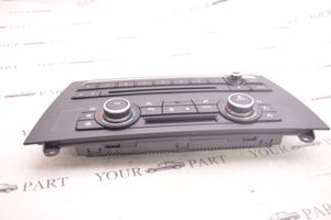 BMW X3 F25 Klimato kontrolės/ pečiuko kontrolės apdaila 9259616