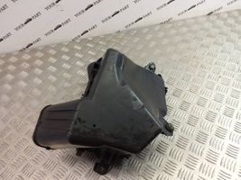 Lexus GS 300 350 430 450H Коробка воздушного фильтра 17700-31551