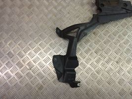 BMW X1 F48 F49 Protezione inferiore del serbatoio del carburante 7354760