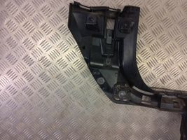 BMW X1 F48 F49 Staffa angolare del supporto di montaggio del paraurti 7381120