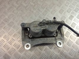 Toyota Highlander XU70 Bremssattel vorne 