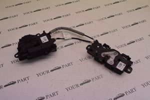 BMW X1 F48 F49 Siłownik elektryczny podnoszenia klapy tylnej / bagażnika 7374006