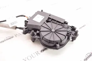 BMW X3 G01 Siłownik elektryczny podnoszenia klapy tylnej / bagażnika 7383561