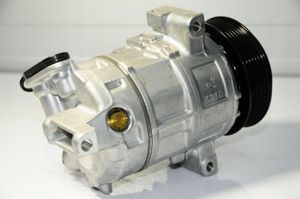 Suzuki SX4 Ilmastointilaitteen kompressorin pumppu (A/C) 55701201