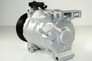 Chrysler Voyager Ilmastointilaitteen kompressorin pumppu (A/C) 4472606361