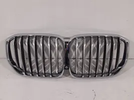 BMW X5 G05 Grille calandre supérieure de pare-chocs avant 7454887