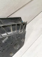 Audi A4 S4 B9 Osłona pod zderzak przedni / Absorber 8W0807611E