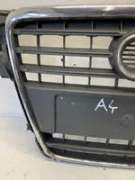 Audi A4 S4 B8 8K Etupuskurin ylempi jäähdytinsäleikkö 