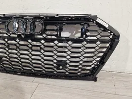 Audi RS6 C8 Maskownica / Grill / Atrapa górna chłodnicy 4K8853651F