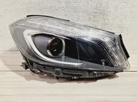 Mercedes-Benz A W176 Lampa przednia 