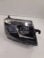 Volkswagen Crafter Lampa przednia 