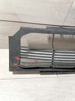 Tesla Model S Kratka dolna zderzaka przedniego 105802200B