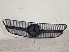 Mercedes-Benz E C207 W207 Grotelės viršutinės A2078802483