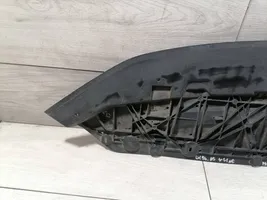 Audi A5 Bampera apakšas aizsargs 8W6807611