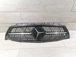 Mercedes-Benz CLA C118 X118 Grille calandre supérieure de pare-chocs avant A1188880000