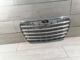 Chrysler 300 - 300C Maskownica / Grill / Atrapa górna chłodnicy 04806366AA