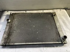 BMW 6 E63 E64 Dzesēšanas šķidruma radiators 7795878