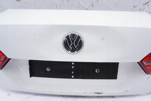 Volkswagen Jetta VI Takaluukun/tavaratilan kansi 