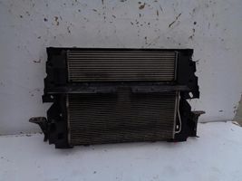 Renault Master II Support de radiateur sur cadre face avant 